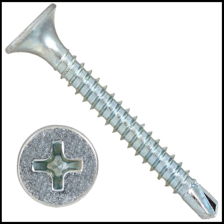 قهرمانان کوچک و پنهان در دنیای سقف و دیوار کاذب